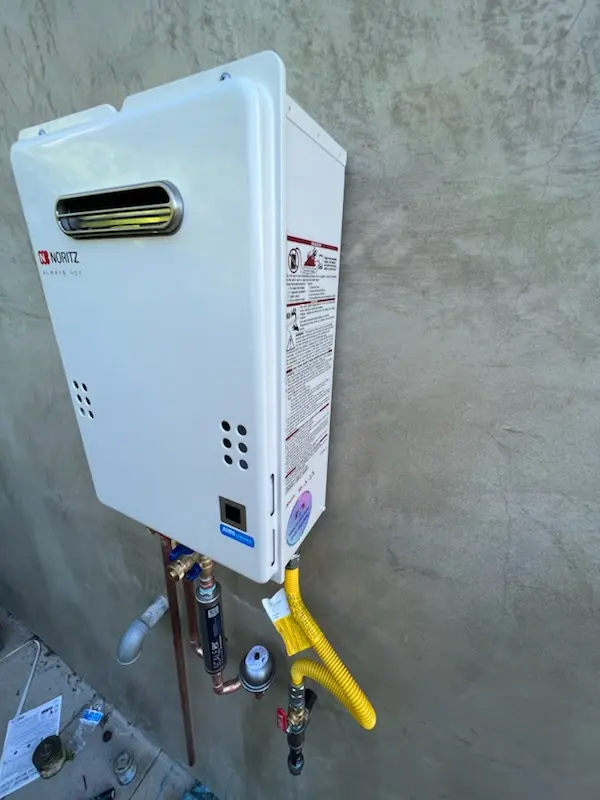 Tankless water heater installation for Normal homes